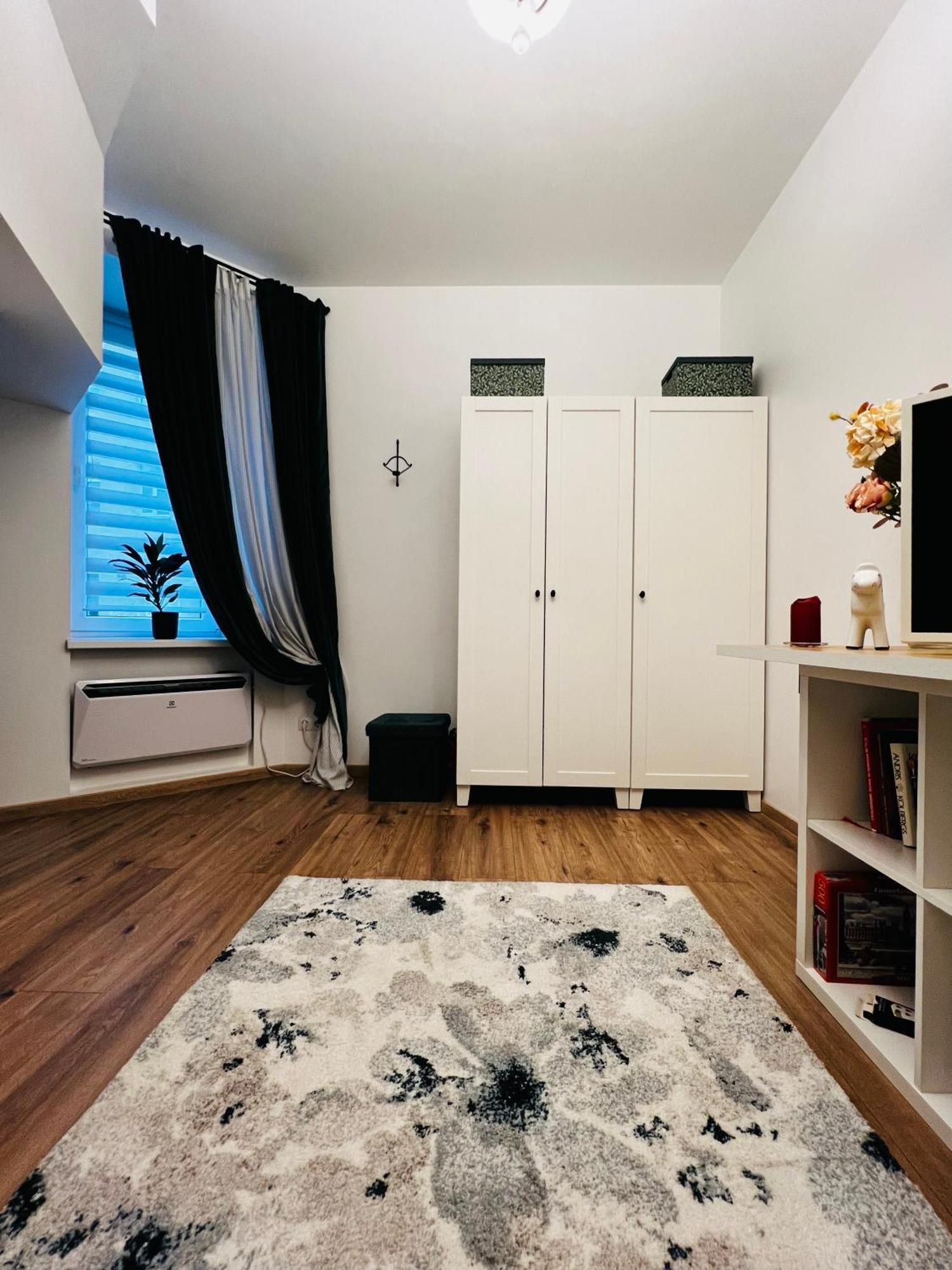 Green Apartment Рига Екстер'єр фото